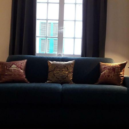Cosy Little House Apartment เจนัว ภายนอก รูปภาพ