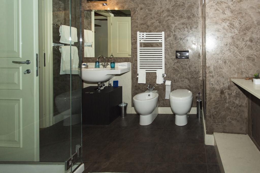 Cosy Little House Apartment เจนัว ภายนอก รูปภาพ